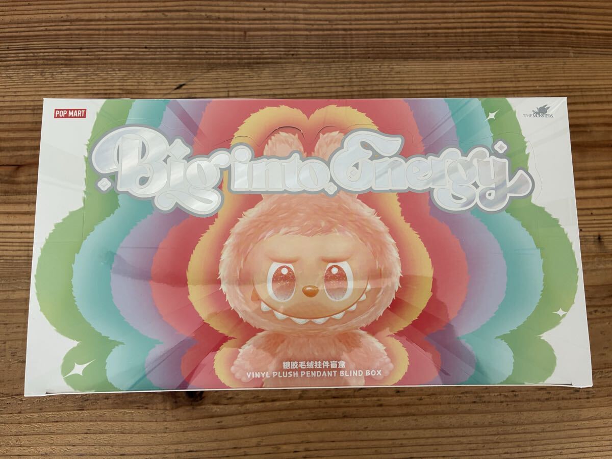 THE MONSTERS Big into Energy Labubu ラブブ エナジー LOVE ぬいぐるみキーホルダー 赤