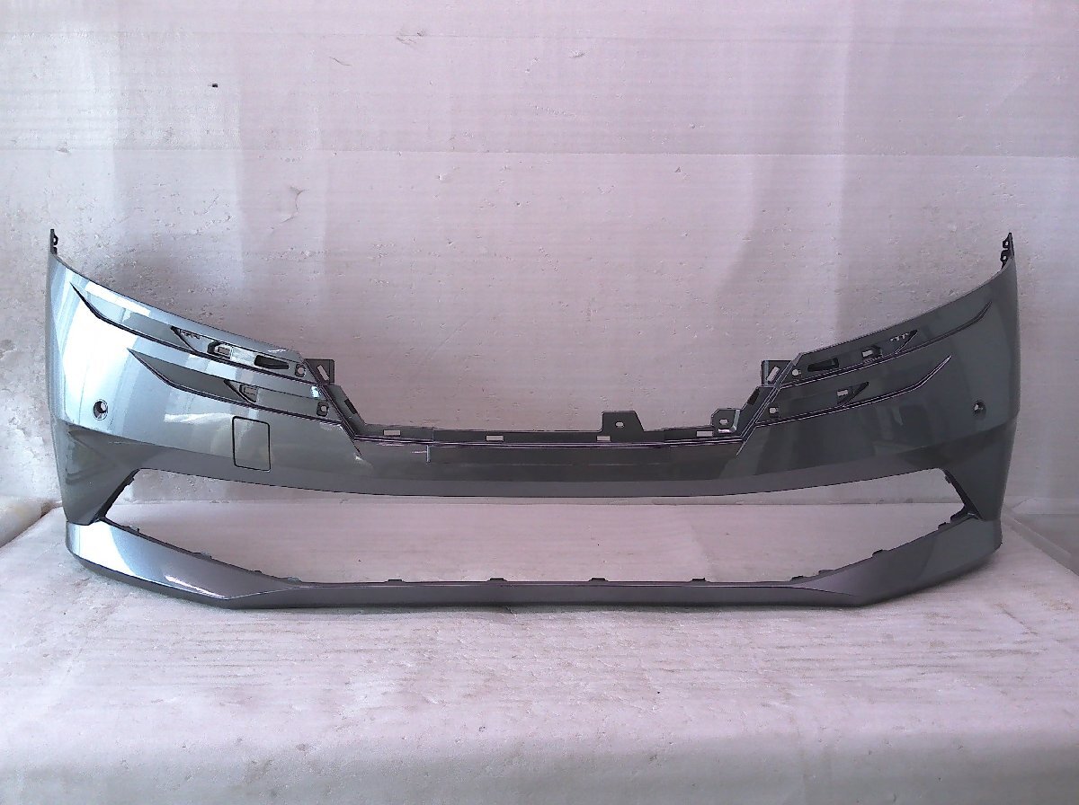 ノート E13 後期 フロントバンパー ソナー穴×2か所 シルバー/62022 6XV0H 中古品[H115-BF5342]_画像1