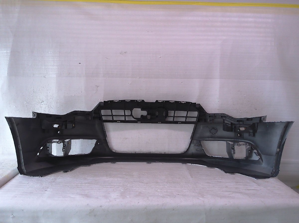 アウディ A6 DBA-4GCHVS フロントバンパー シルバー(LX7W)/4G0 807 437 中古品[H115-BF5348]_画像9