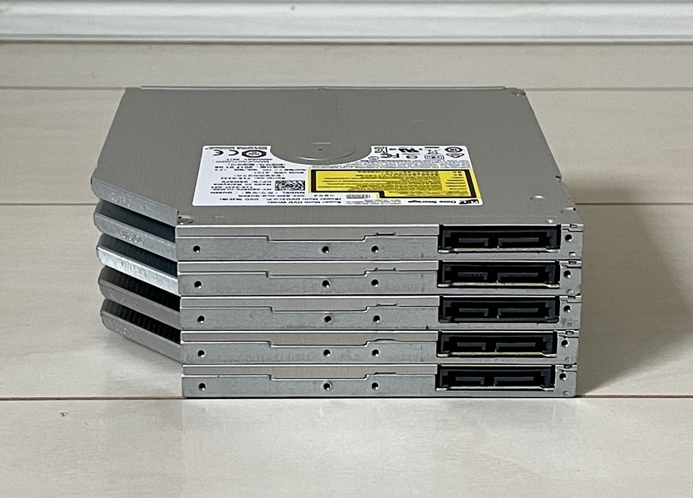 ★内蔵 DVDマルチドライブ 5台セット 9.5mm ウルトラスリム ベゼル無し GU90N DVD再生のみ動作確認済み slimlineSATA接続★_画像2