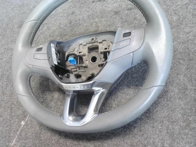 プジョー 208 ABA-A95F01 ステアリングホイル ホイール 同梱不可 即決品_画像2