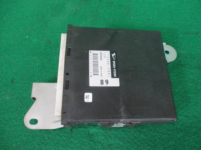 H16年　LE-S200V　ハイゼット　ダイハツ　エンジンコンピューター　89560-97D89【動作テストＯＫ】即決！_画像3