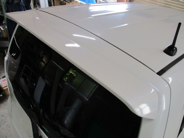 現車285 H26年 MH44S ワゴンR バックドア/リアゲート ZVH/クリスタルホワイトパール 再塗装品〔翌日発送〕即決!※個人様宅配送不可_画像4