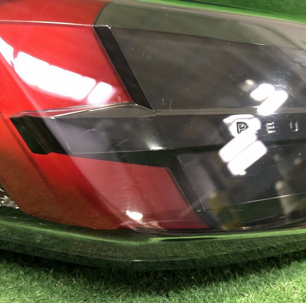 * Peugeot 2008GT VR3 задние фонари комплект лампочка-индикатор OK булавка. поломка * линзы. потерто есть стоимость доставки размер [S]