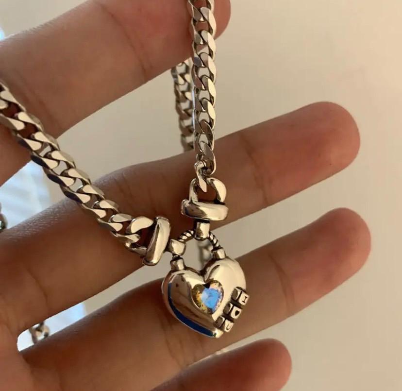 s26 ネックレス シルバー ペンダント ハート ダイヤ チェーン 韓国 クリスマス パーティー イベント デート ホワイトデー プレゼント_画像3