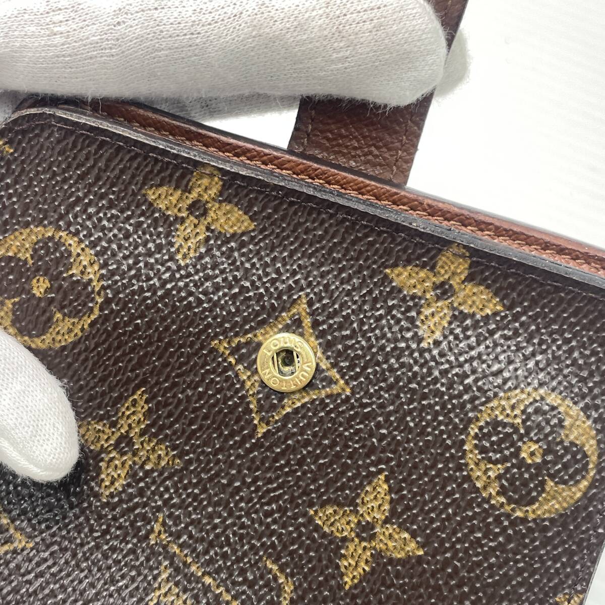 2509M0720 LOUIS VUITTON ルイヴィトン M61667 モノグラム コンパクトジップ 二つ折り財(cái)布