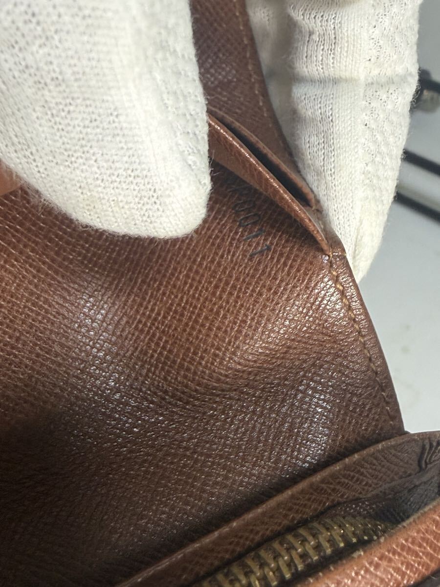 LOUIS VUITTON ルイヴィトン モノグラム ポルトフォイユトレゾール 二つ折り