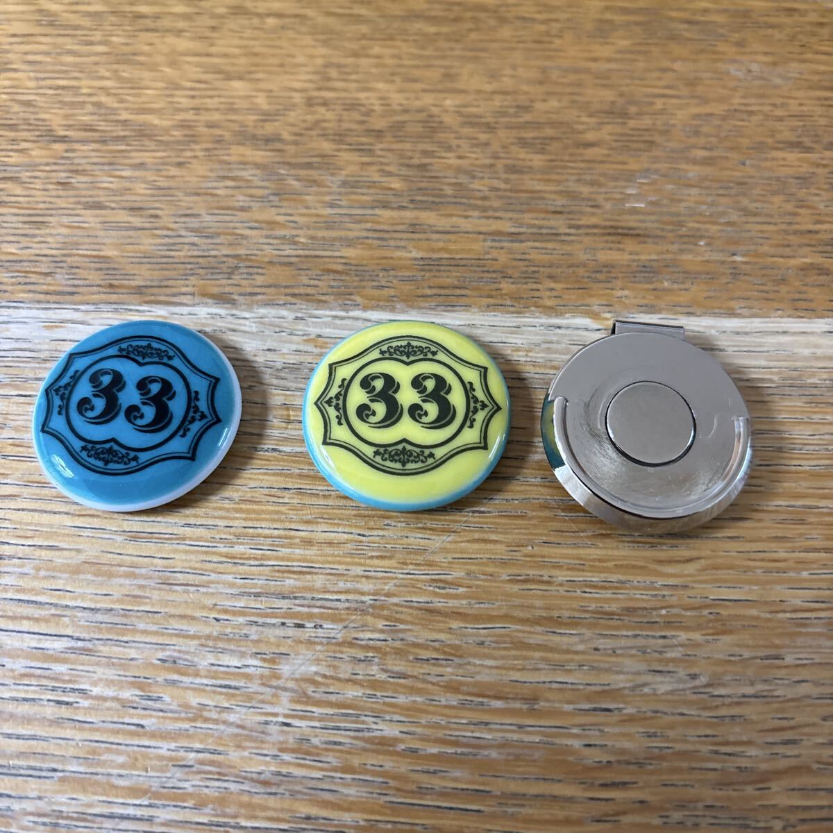 激レア品　東京ディズニーランド　クラブ33 九谷焼　ゴルフ　クリップマーカー　　未使用品　送料込_画像2