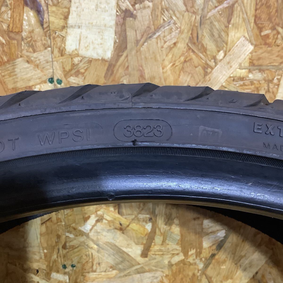 WINRUN RF997 235/30R22 90W XL 夏 2023年製 1本 8分山_画像4