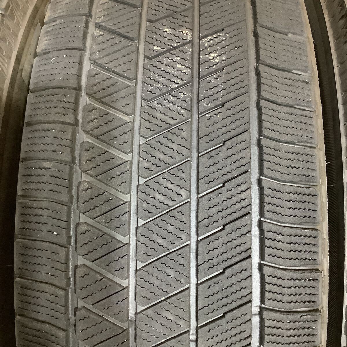 BRIDGESTONE BLIZZAK VRX3 ブリヂストン 225/65R17 スタッドレス 2022年製 4本セット 6〜6.5分山 レガシィ アウトバック_画像3
