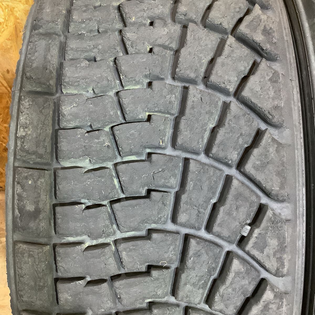 YOKOHAMA ADVAN A053 ヨコハマ 205/65R15 夏 2025年製 4本セット 7分山 ラリータイヤ_画像2