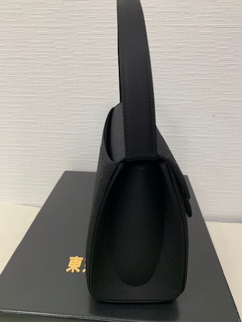  ☆1000円セール☆極美品 東京IGIN ハンドバッグ 冠婚葬祭 フォーマル 法事 葬式 ブラック 黒 箱有◆33001