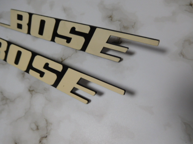 希少レア☆彡中古・BOSEロゴ・ボーズ・アルミ製(20.5㎝)スピーカーエンブレム・2個まとめて・当時物レトロ・オーディオ_画像3