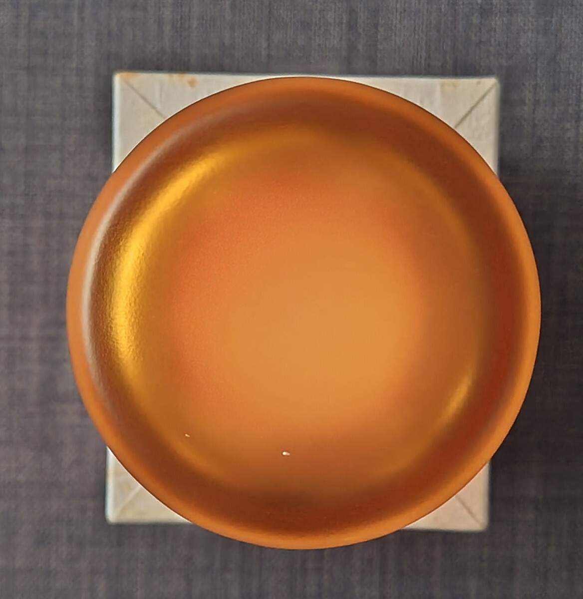 【美品/2個セット・化粧箱入り】彫刻 夢柄子 IN21-2_オールド ぶどう 紅 IN21-3_オールド つばき ルリ 夢ガラス ロックグラス ペア 日本製_画像7