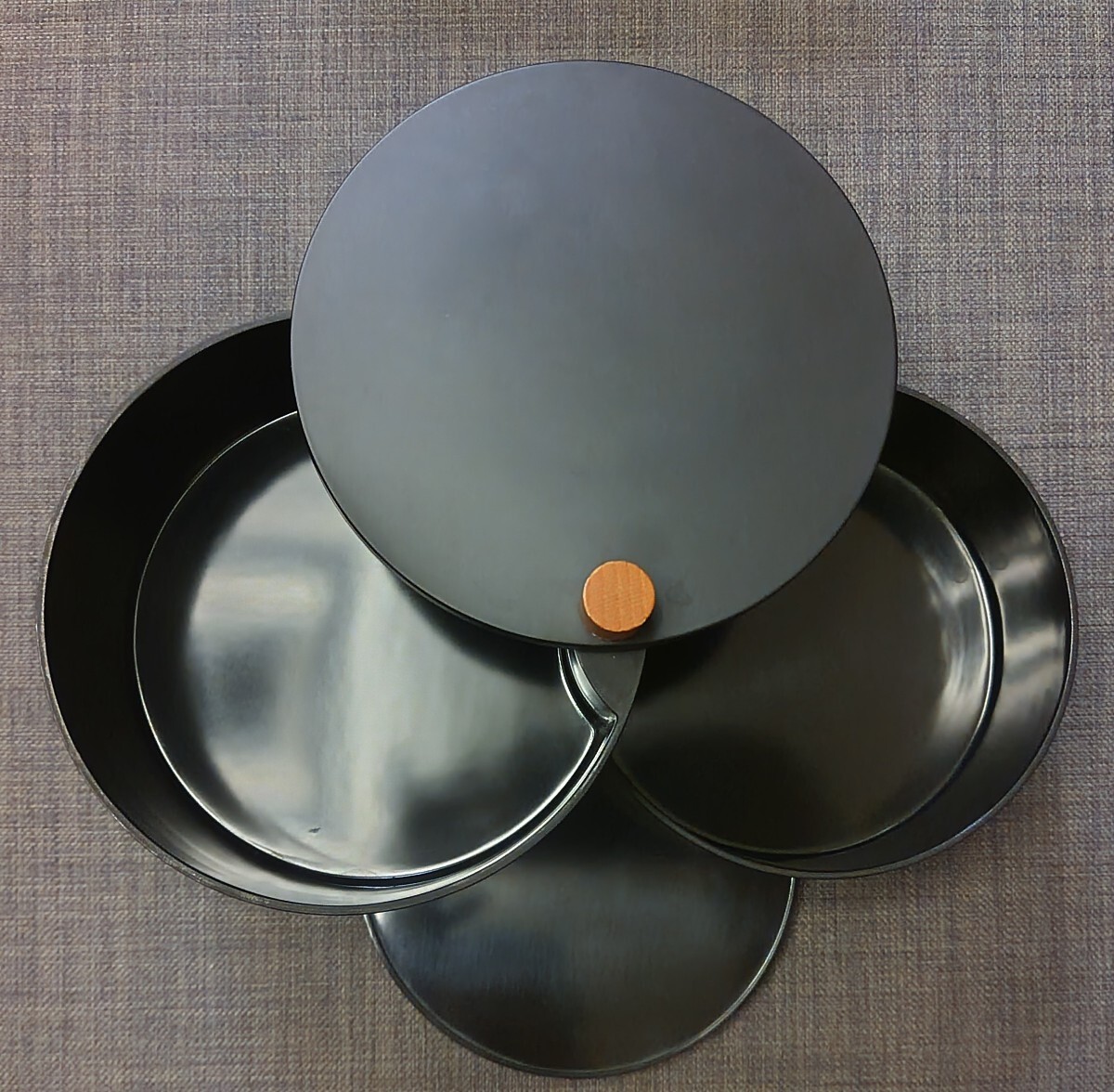 【美品/専用箱入り】山崎実業 小物入れ 二段重 収納トレー付き蚊遣り タワー ブラック 黒 おしゃれ ベランダ 庭 蚊やり器 tower 5344_画像2