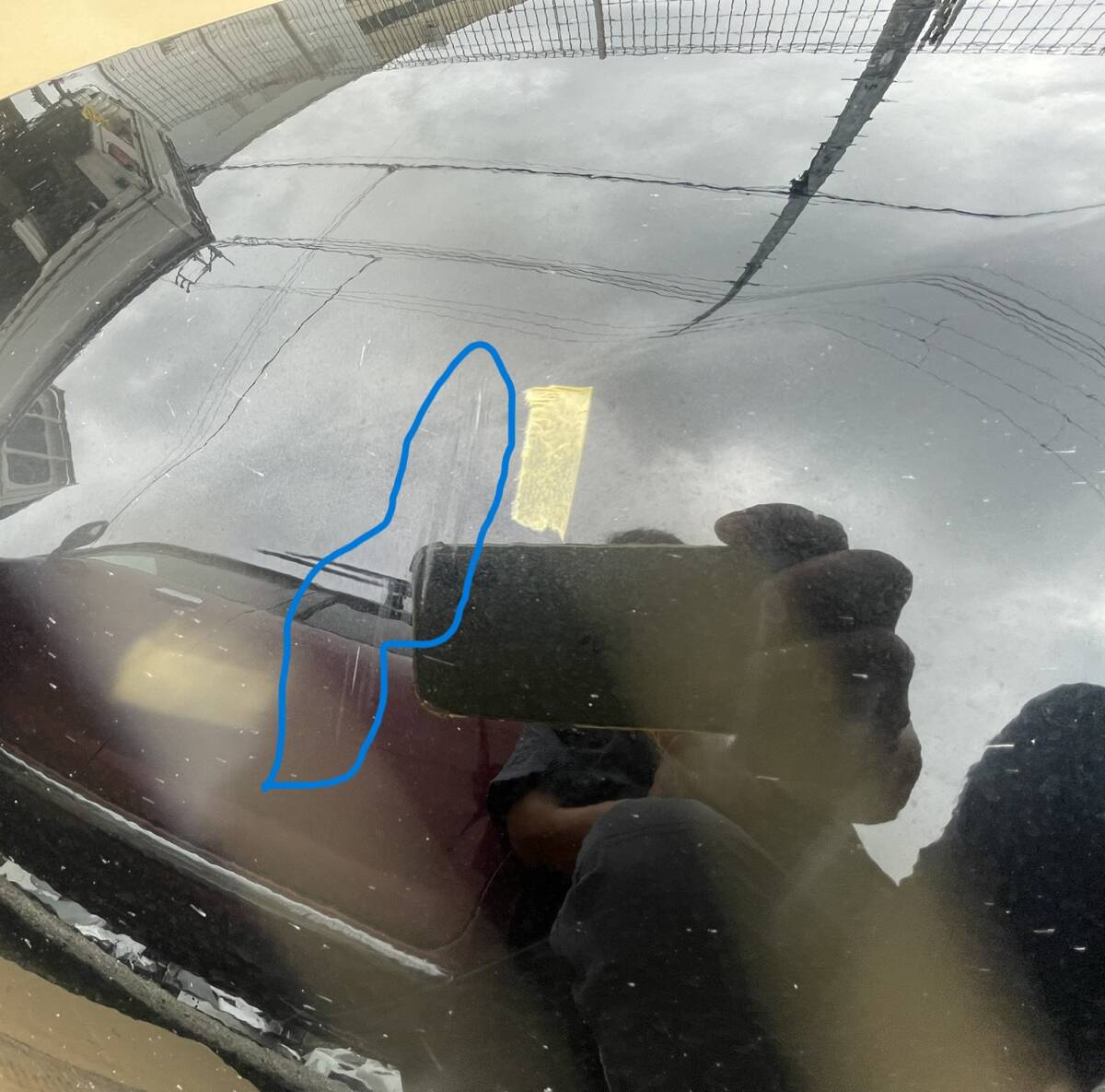 トヨタ・ハイエース　200系 純正ボンネット(標準)　 (中古品)　_画像3