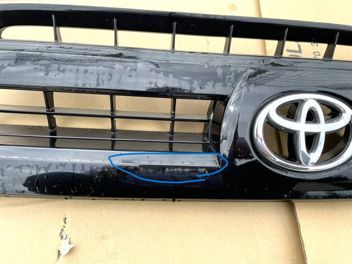 トヨタ・ハイラックス サーフ TRN215 フロントグリル ラジエーターグリル 53111-35590_画像3