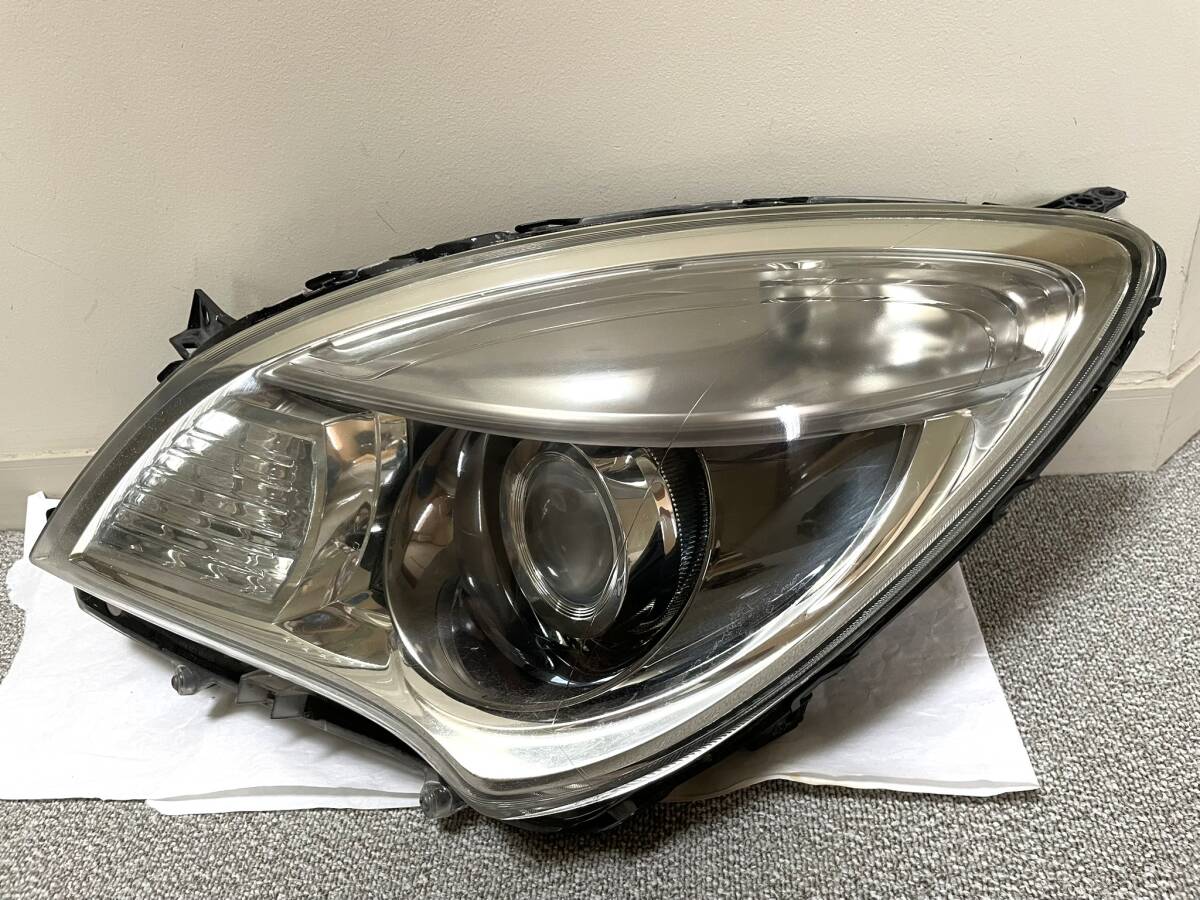 スズキ・ソリオ DBA-MA15S ヘッドライト左 HCR-666 LE10G6223 _画像1