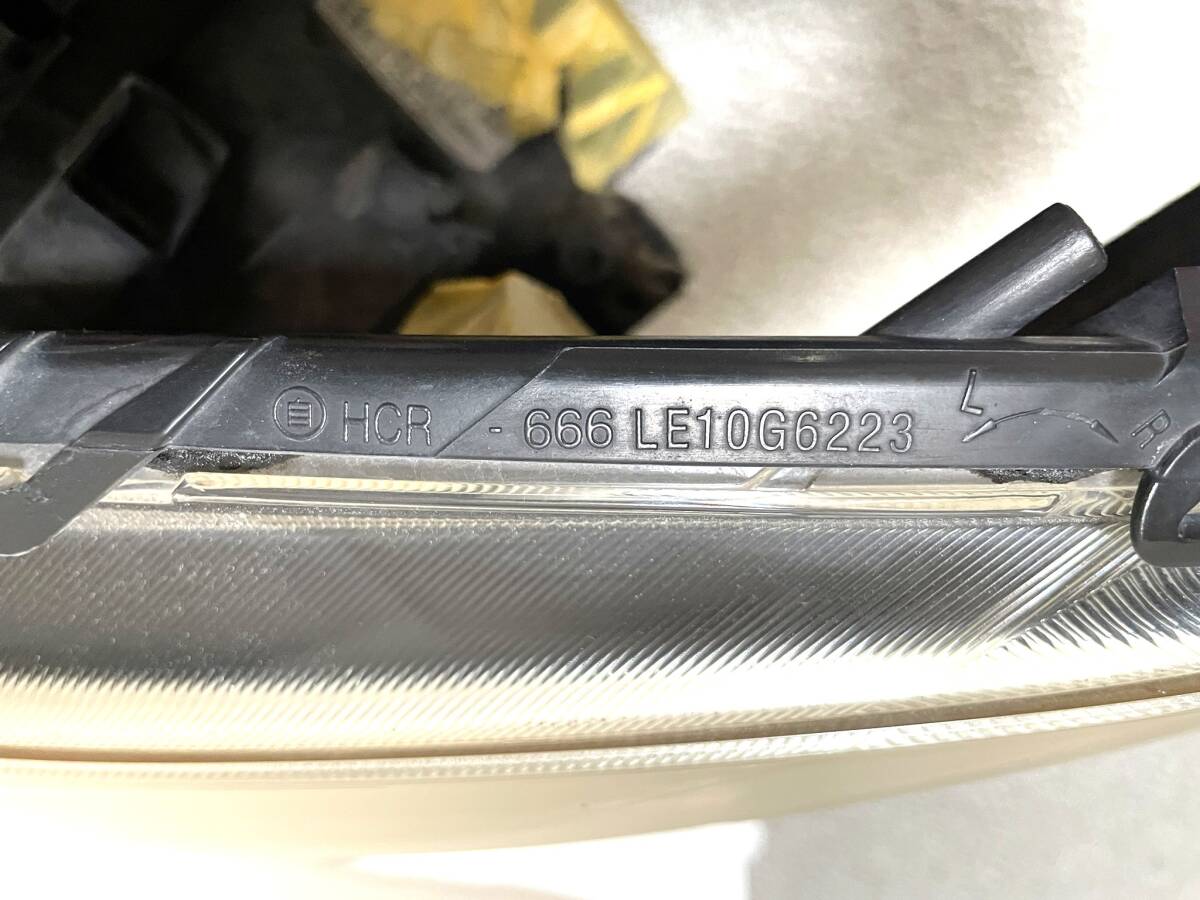スズキ・ソリオ DBA-MA15S ヘッドライト左 HCR-666 LE10G6223 _画像3