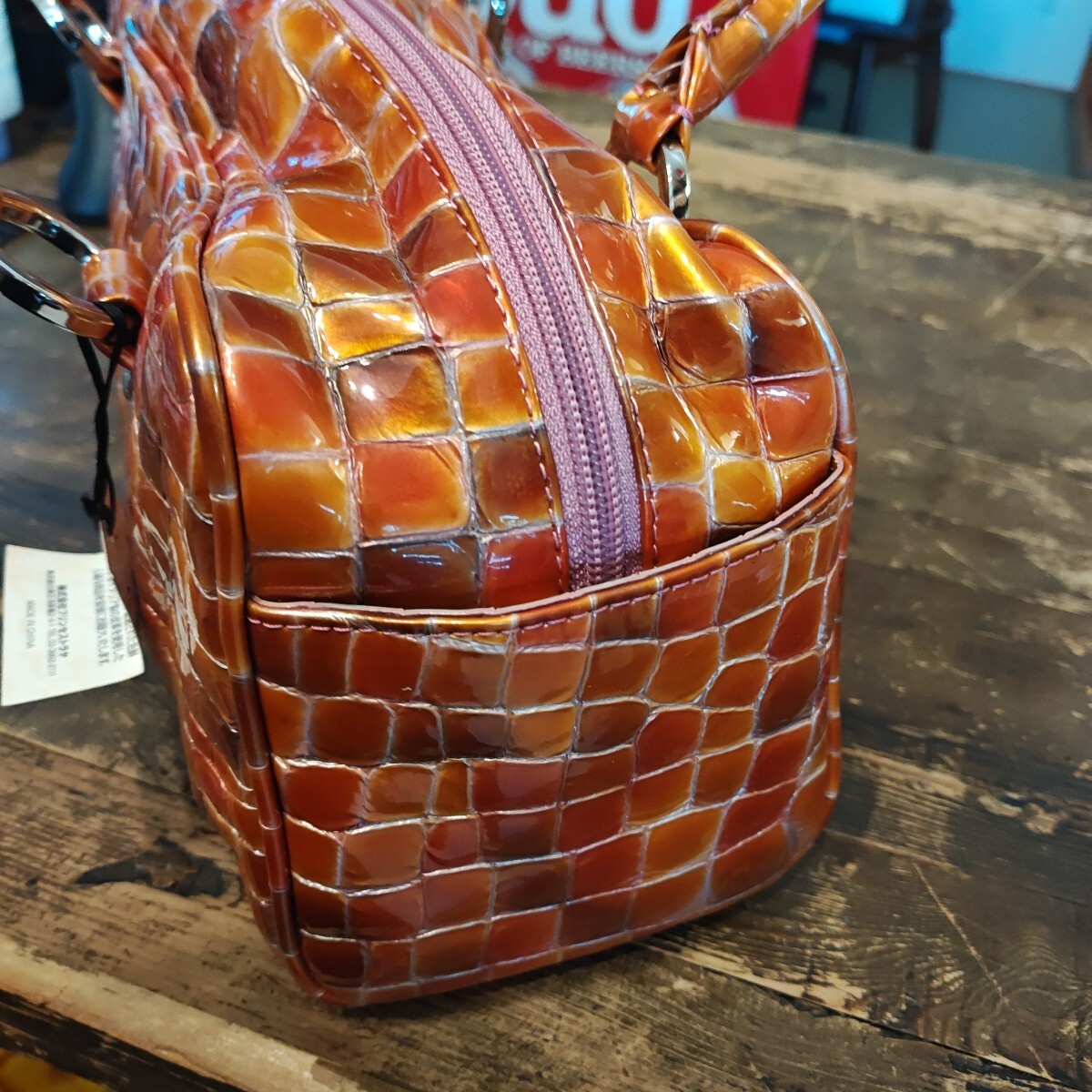 ９３０３４　日本古風堂　COCCO FIORE クロコダイル風ハンドバッグ　_画像10