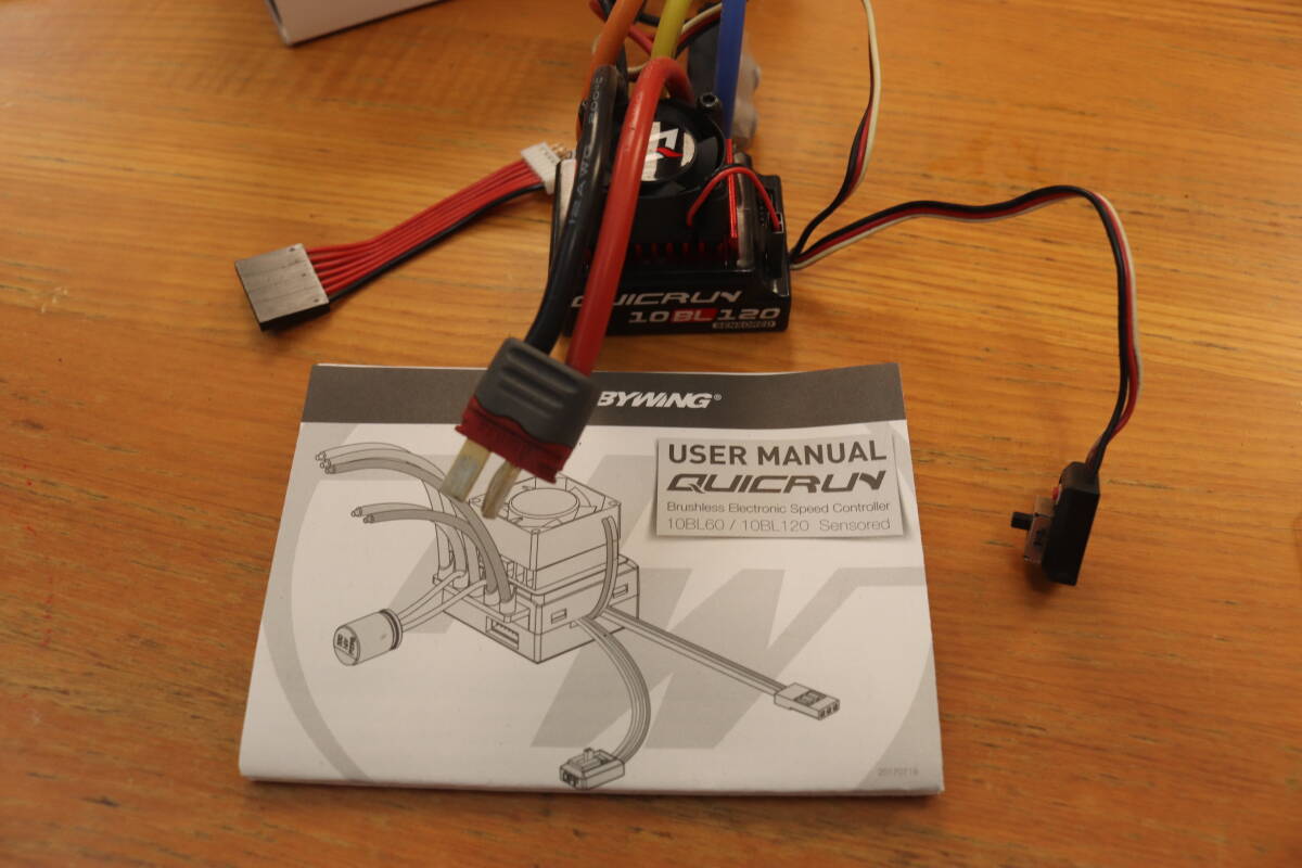 HOBBY　WING　アンプ　QUICRUN-10BL120　ほぼ新品_画像3