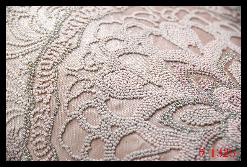 蔵【テ1325】西陣逸品　相良刺繍　宝相華紋　薄柿色地　近くで惚れて　正絹太鼓柄高級美術袋帯　◇検◇簪着物名古屋帯和装小物帯締め_画像7