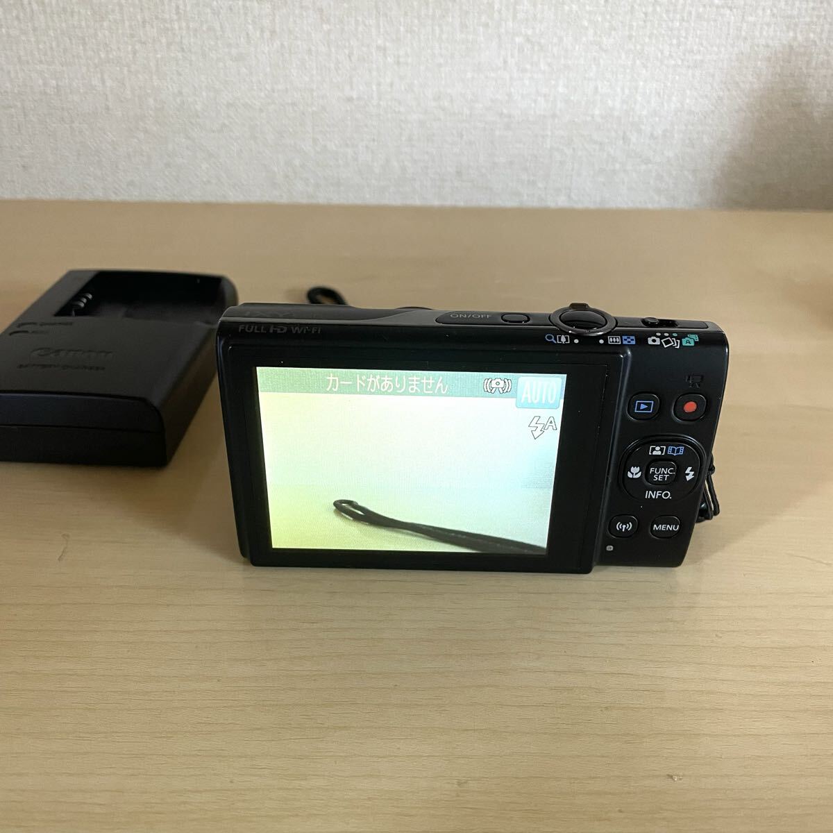 Canon PC2274 キャノン　デジタルカメラ　IXY 650 シャッターフラッシュOK