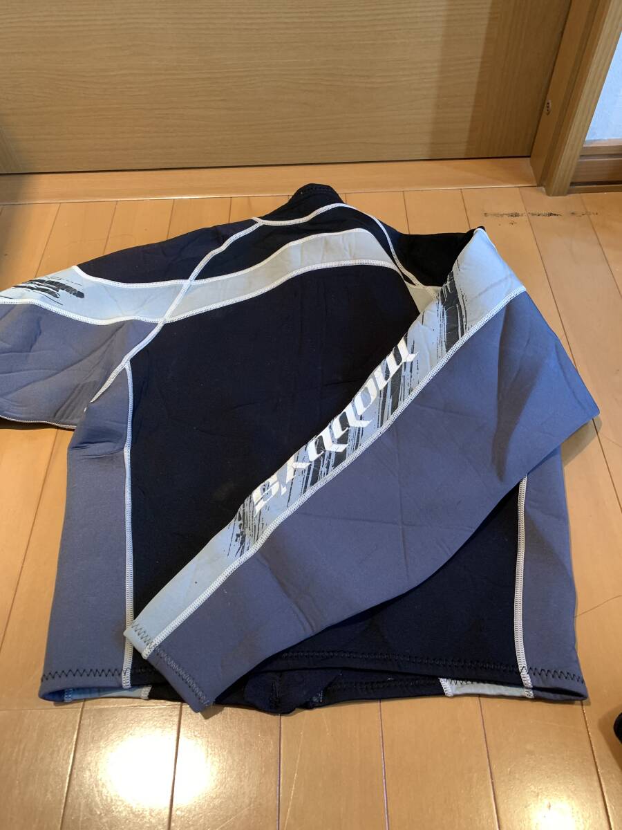 モビーズ　ウエットスーツ　ジェットスキー　L 大阪　堺市　手渡し送料無料　数回使用　値下　ロングジョンとタッパー　レディース格安_画像7