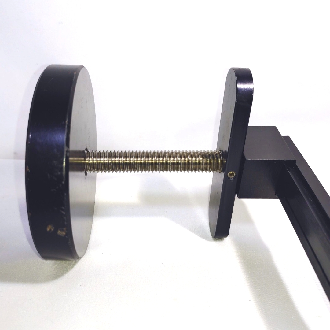 LOSMANDY ロスマンディ カウンターウェイトバー 重さ約1.5kg/棒長さ約44cm/円徑約10cm 天體望遠(yuǎn)鏡部品