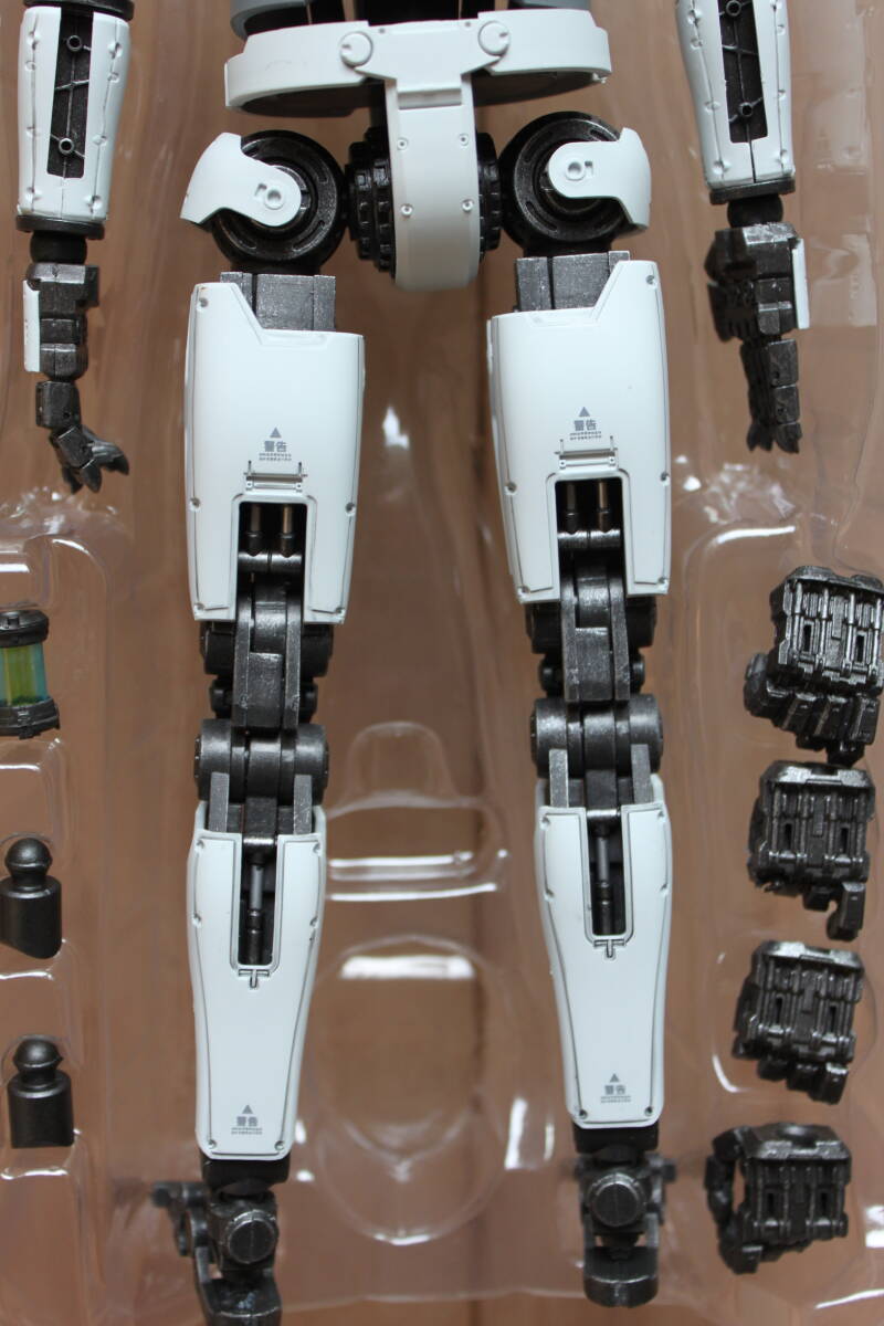 1/6可動フィギュア 全長約31cm PEWPEWGUN ピューピューガン　PINYIKE 憑依売 ピンイーカー ROBOTIC NUDEODY_画像10