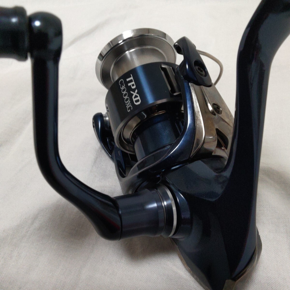 シマノ　21 ツインパワー XD C3000XG【送料込み価格】_画像8