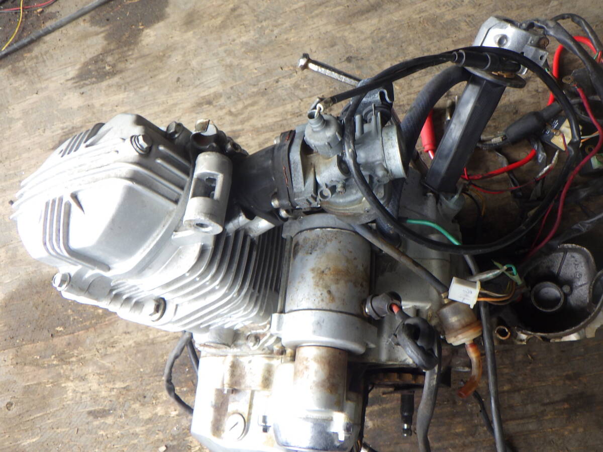  китайский Ape 125 двигатель ASSY фактически работающий карбюратор Harness CDI осмотр ( Ape CB SL 50 100 125