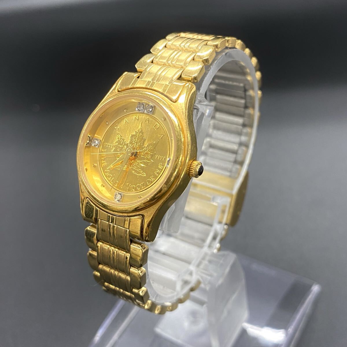 E1047 腕時計 CANADA カナダ メープルリーフ コイン 金貨 1/10oz クォーツ SK-148-C ゴールド 電池交換済 稼働 ジャンク品 中古 訳あり !
