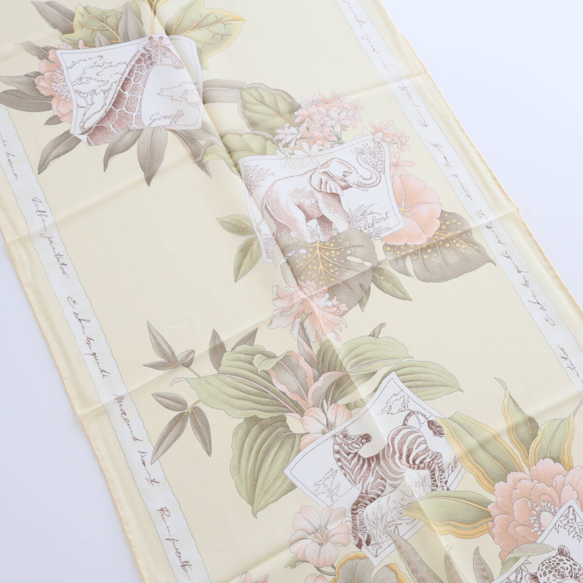 ■訳あり　Salvatore Ferragamo サルヴァトーレ フェラガモ　シルク　ストール■_画像4