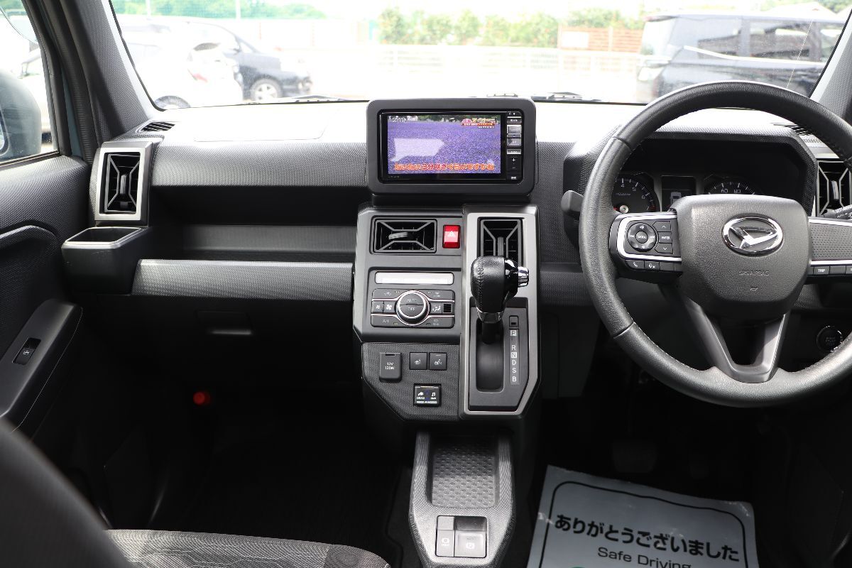 タフト　上級グレードGクロムベンチャー　スカイルーフ　ナビ　地デジ　バックカメラ　車検2年 　全國名義変更無料　オートサイドブレーキ