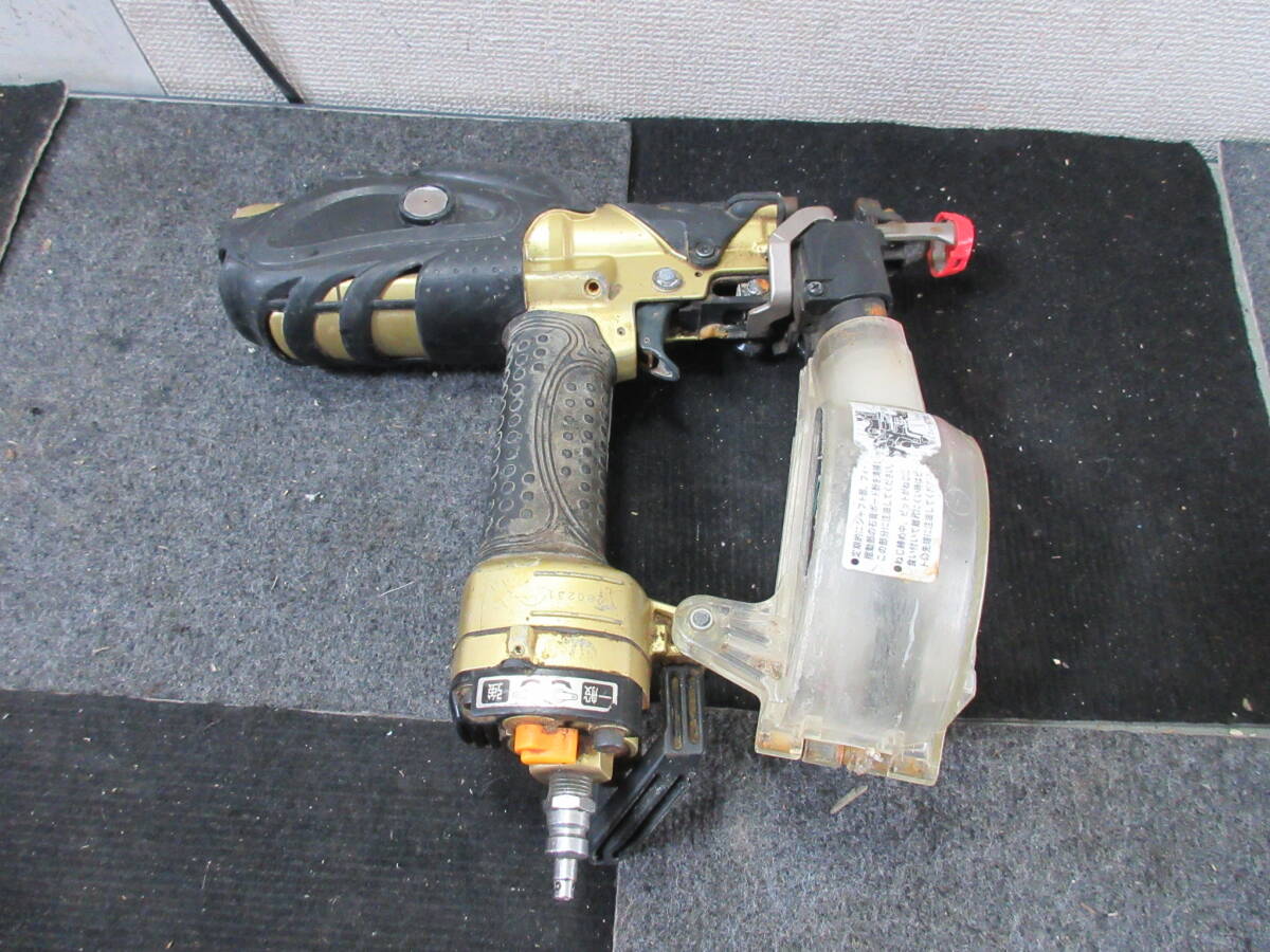 棚1・A910　HITACHI　日立工機 高圧ねじ打機　WF4H2　現状品_画像1