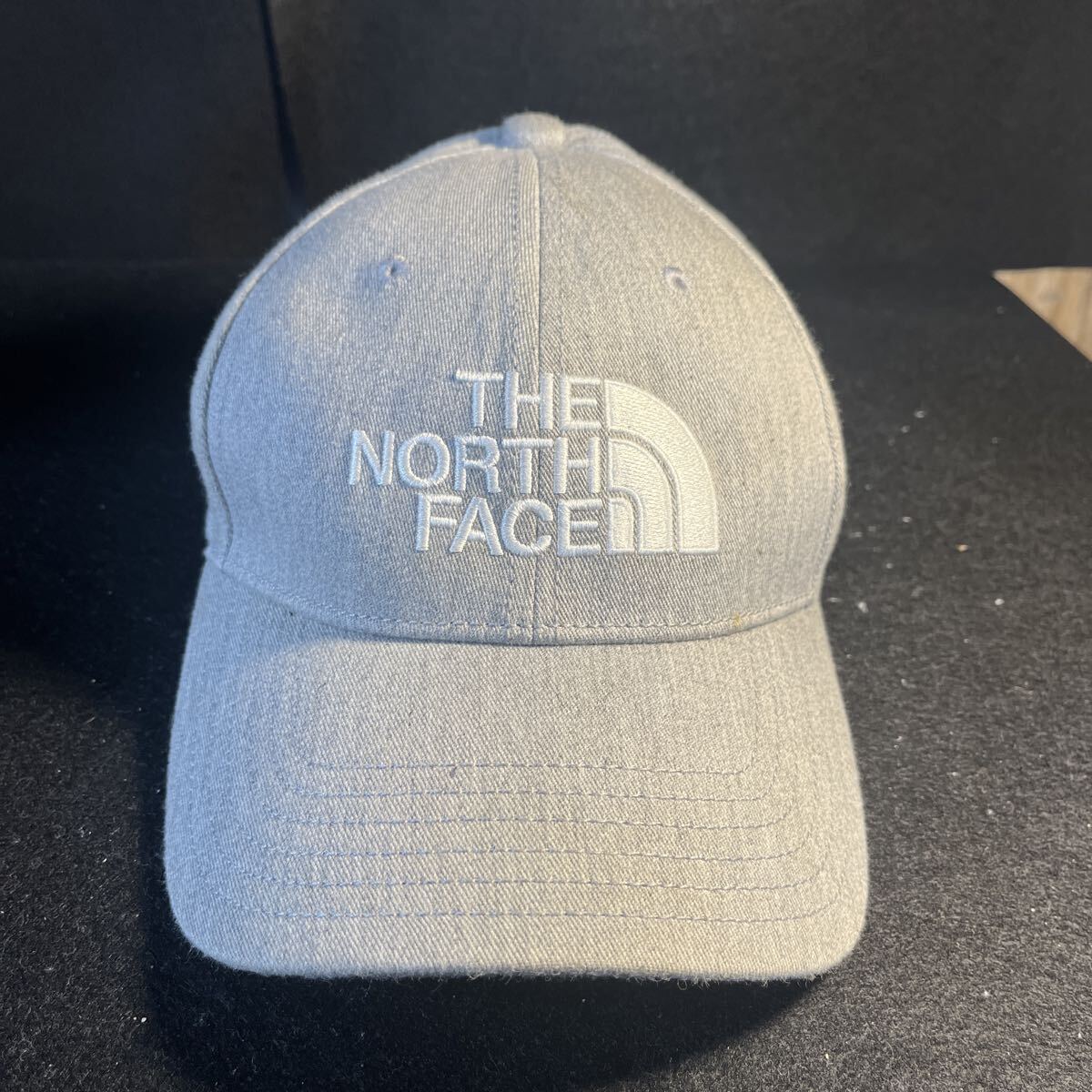 THE NORTH FACE グレー ベースボールキャップ ノースフェイス