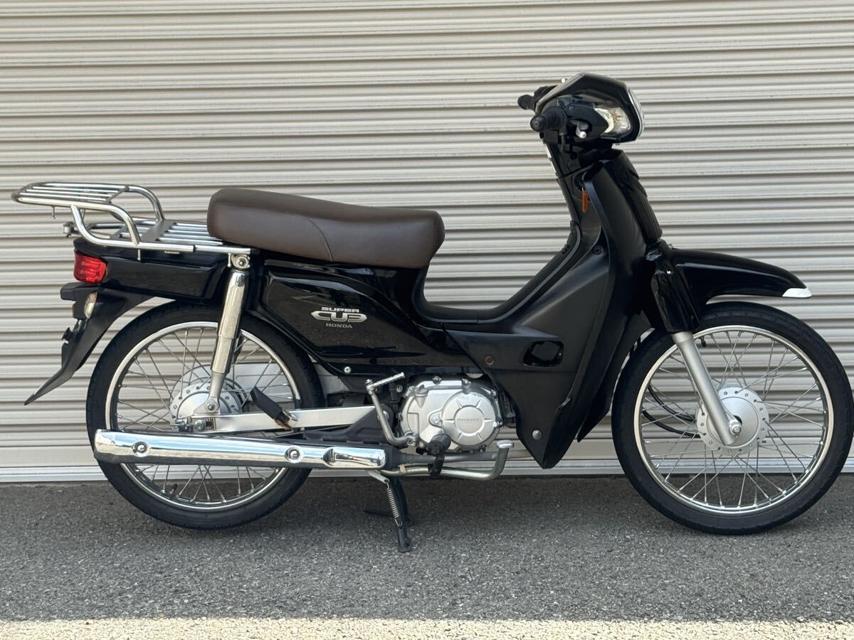 10000円より売り切り!! ホンダ スーパーカブ110 JA10 エンジン絶好調(diào) 黒色 ダブルシート キャリア追加！ ビジネスに通勤にツーリングに！