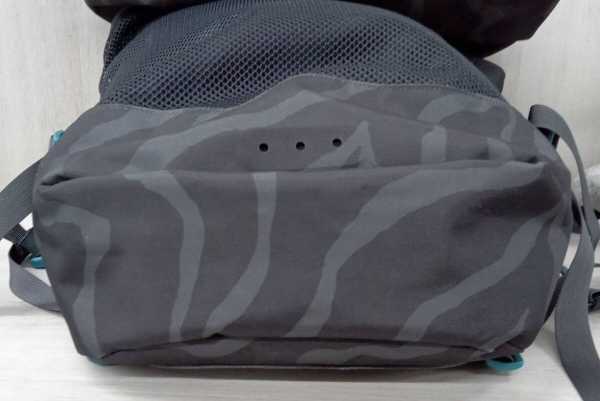 Patagonia/ Patagonia / рюкзак /Roll Top Pack/ оттенок черного 