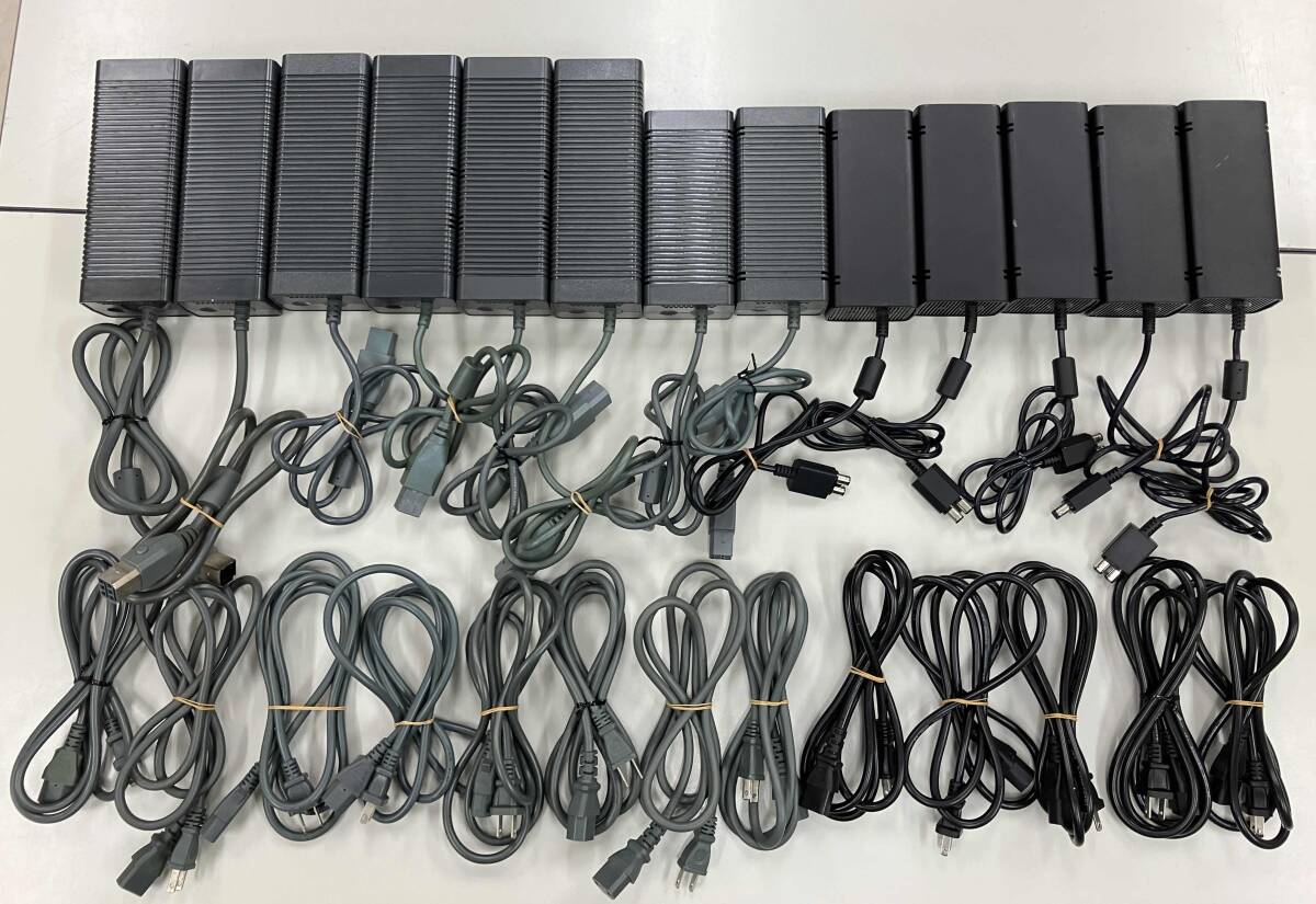 ジャンク XBOX 360 ACアダプタ　13個　AVケーブル　12個