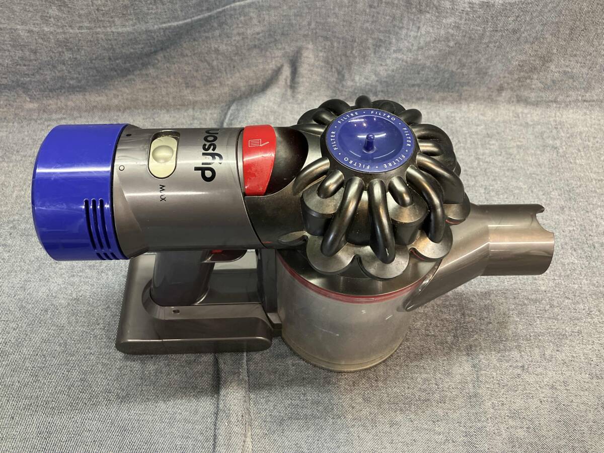 ジャンク Dyson V7 Animal pro SV11 コードレスクリーナー(ε▲09-10-02)_画像2