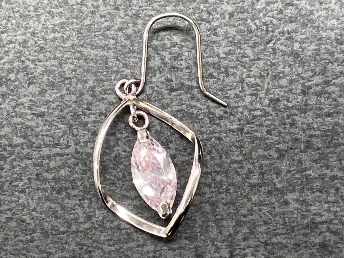 K10 ホワイトゴールド 総重量1.0g ピアス アクセサリー カラーストーン_画像3