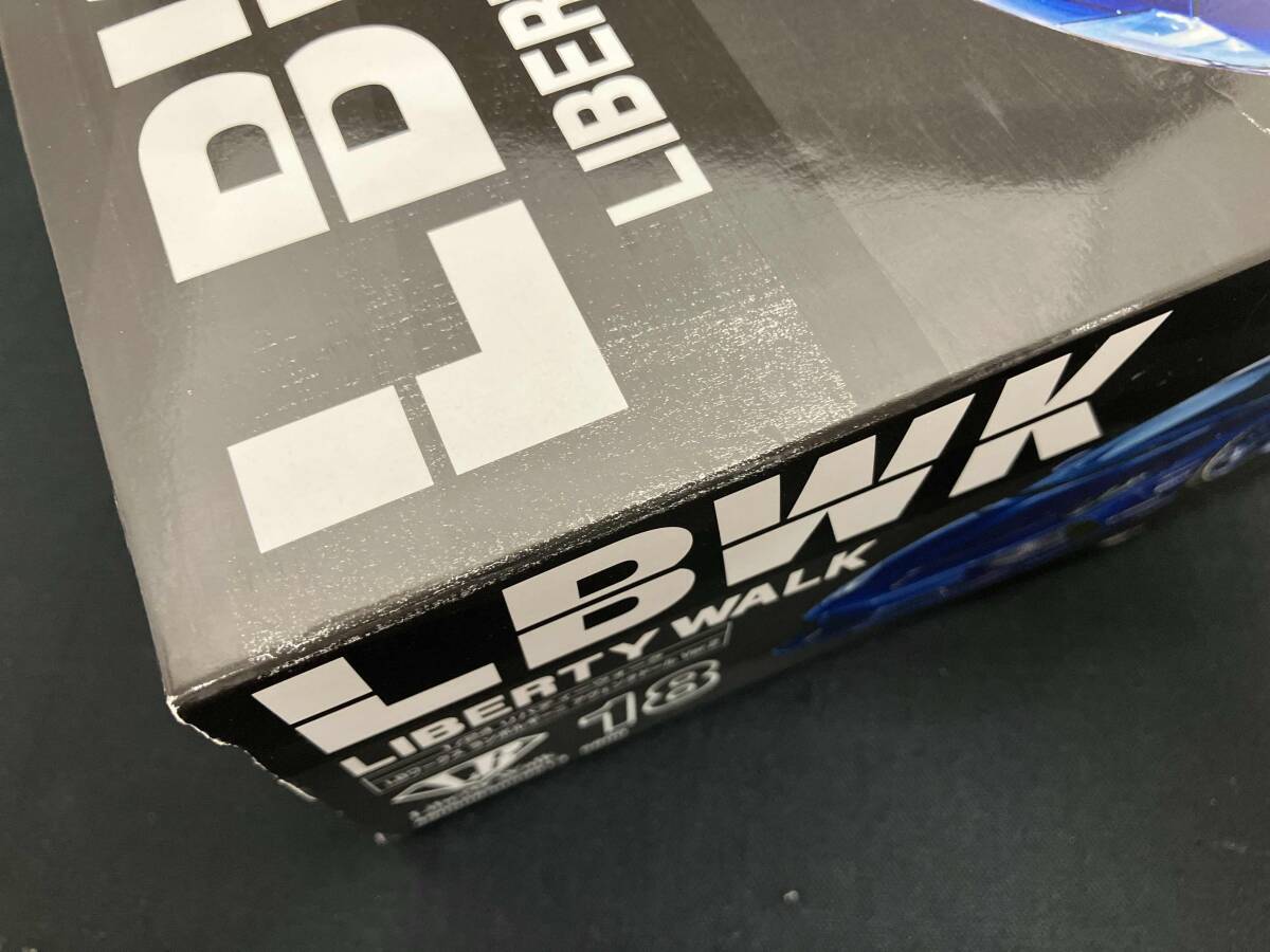 プラモデル アオシマ 1/24 LBワークス ランボルギーニ アヴェンタドール Ver.2 リバティーウォーク No.18_画像5