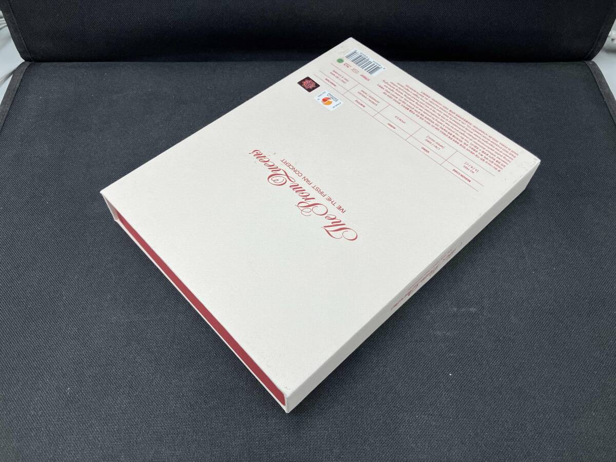 【輸入版】IVE THE FIRST FAN CONCERT 'The Prom Queens'(Blu-ray Disc)_画像2