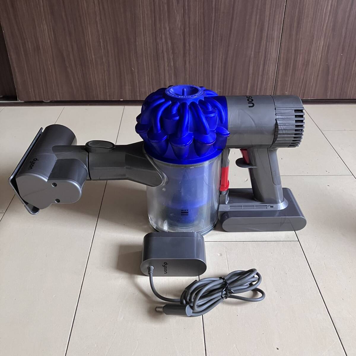 Dyson SV09 コードレスクリーナー 掃除機