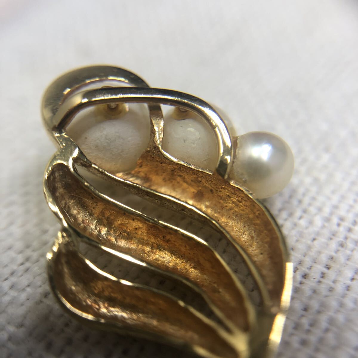 K18 ペンダントトップ 18金 イエローゴールド パール3粒 アクセサリー ジュエリー 総重量2.4g