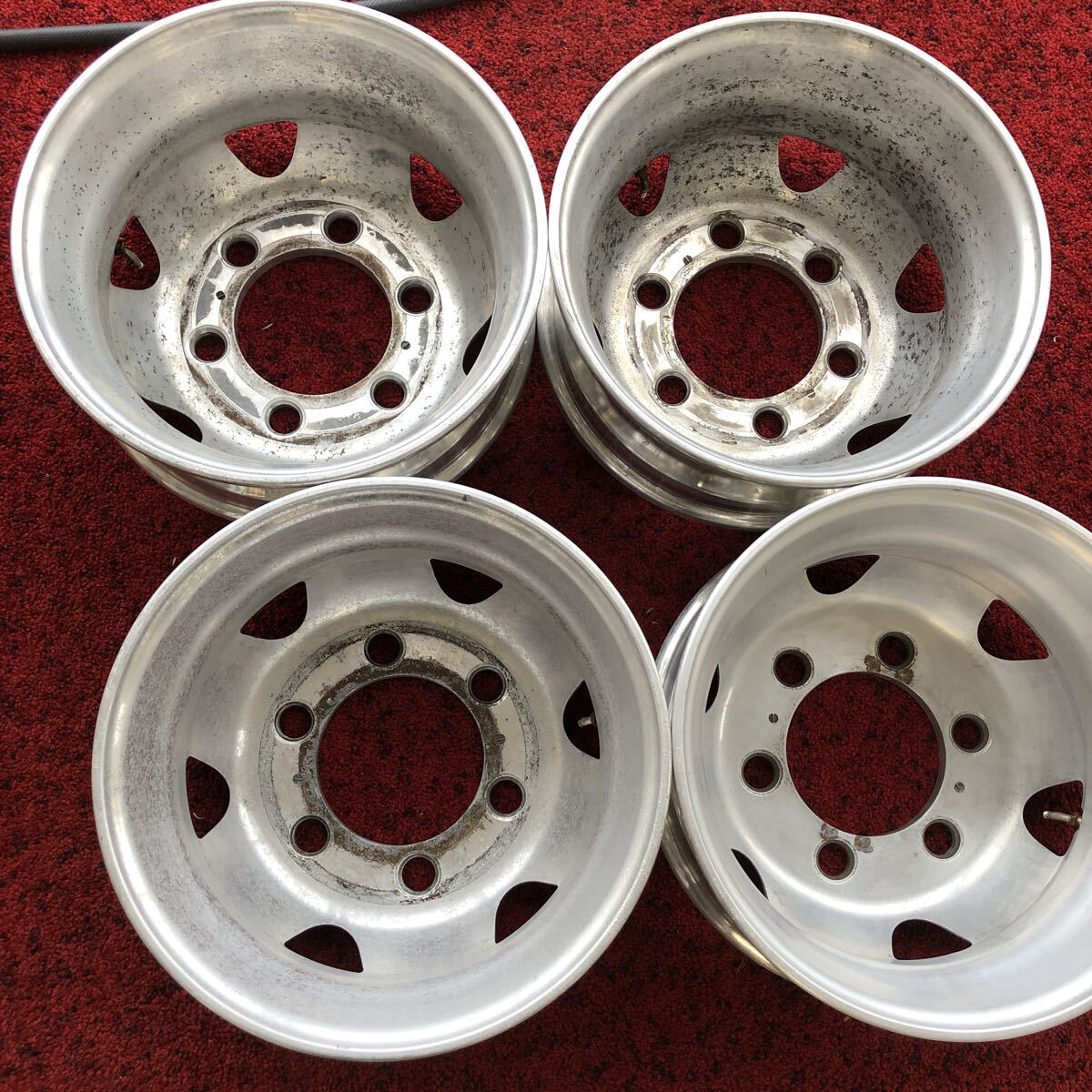 アルミホイール 17.5×6.00 6穴 (225/80R 17.5及び225/90R17.5のトラックタイヤ使用) 4本セット:36000円_画像6