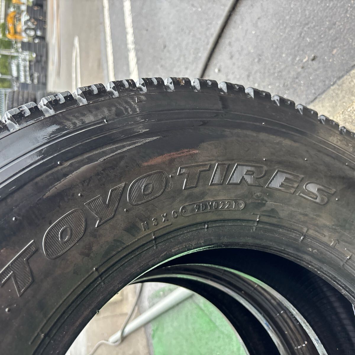 225/85R16 121/119 N LT TOYO M934 中古スタッドレスタイヤ2本セット:17000円_画像6