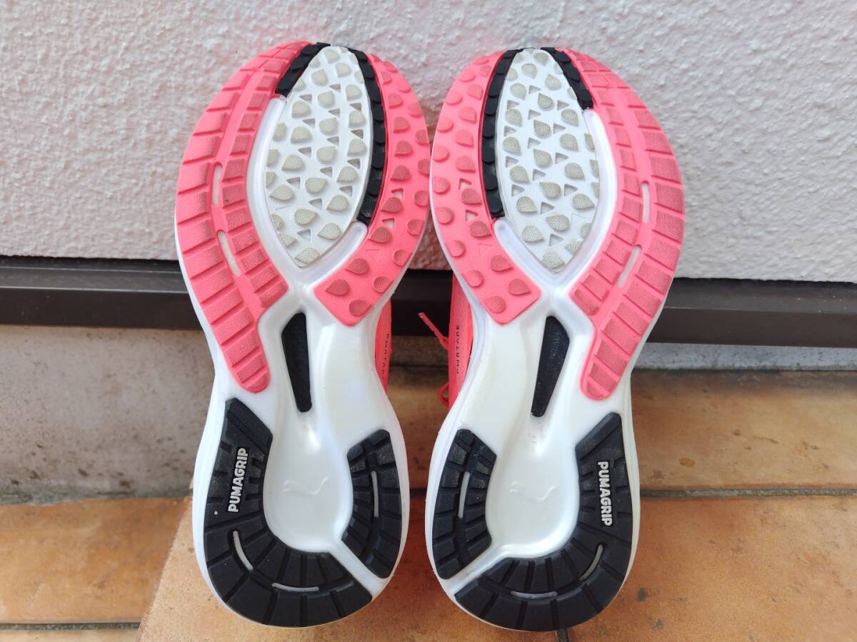 ★超美品★プーマ★ ランニングシューズ ★ディビィエイトニトロ２★ 　レディース　２４．０ｃｍ_画像10