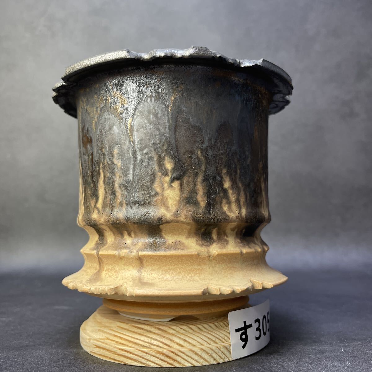 す305 HAND Made 4号 植木鉢 陶器 検(アガベ パキプス 姫巌竜 帝釈天 黒火焔 factory SRL カタチ製作所 グラキリス 塊根植物_画像2